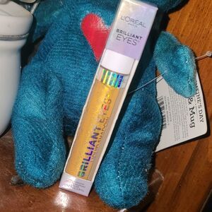 L'oreal  pairs brilliant eyes liquid eyeshadow crown gold